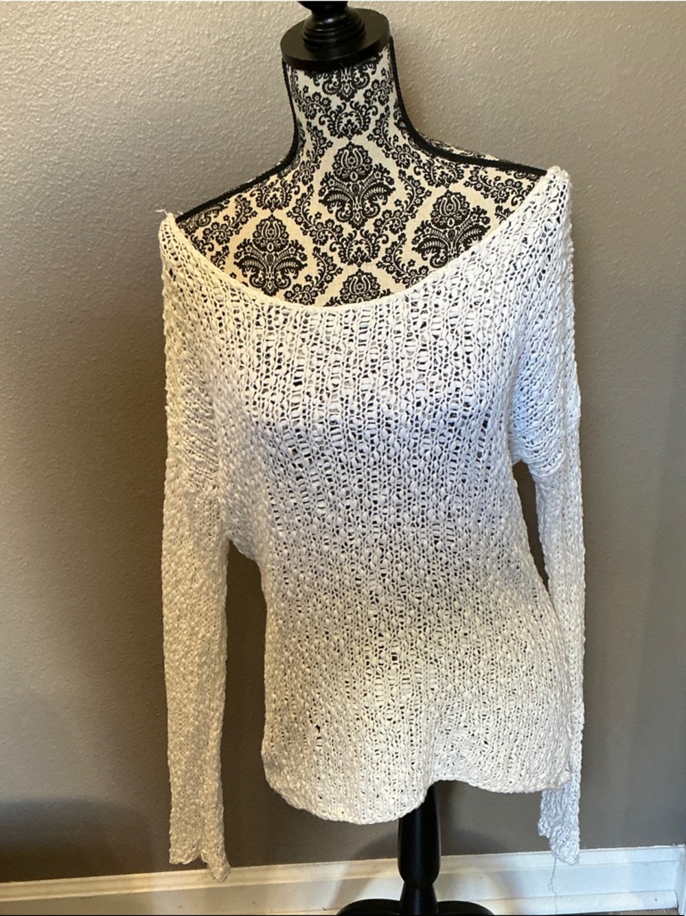 Saks Fifth Avenue White Open-Weave Off-the-Shoulder Sweater Size S